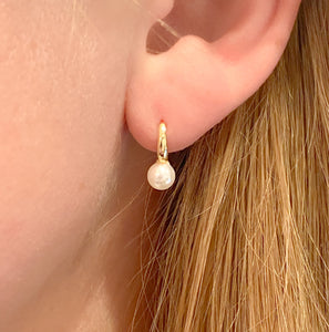 pearl dewdrop earrings