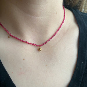 mini heart bead necklace