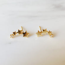 Load image into Gallery viewer, shooting star crawler earrings